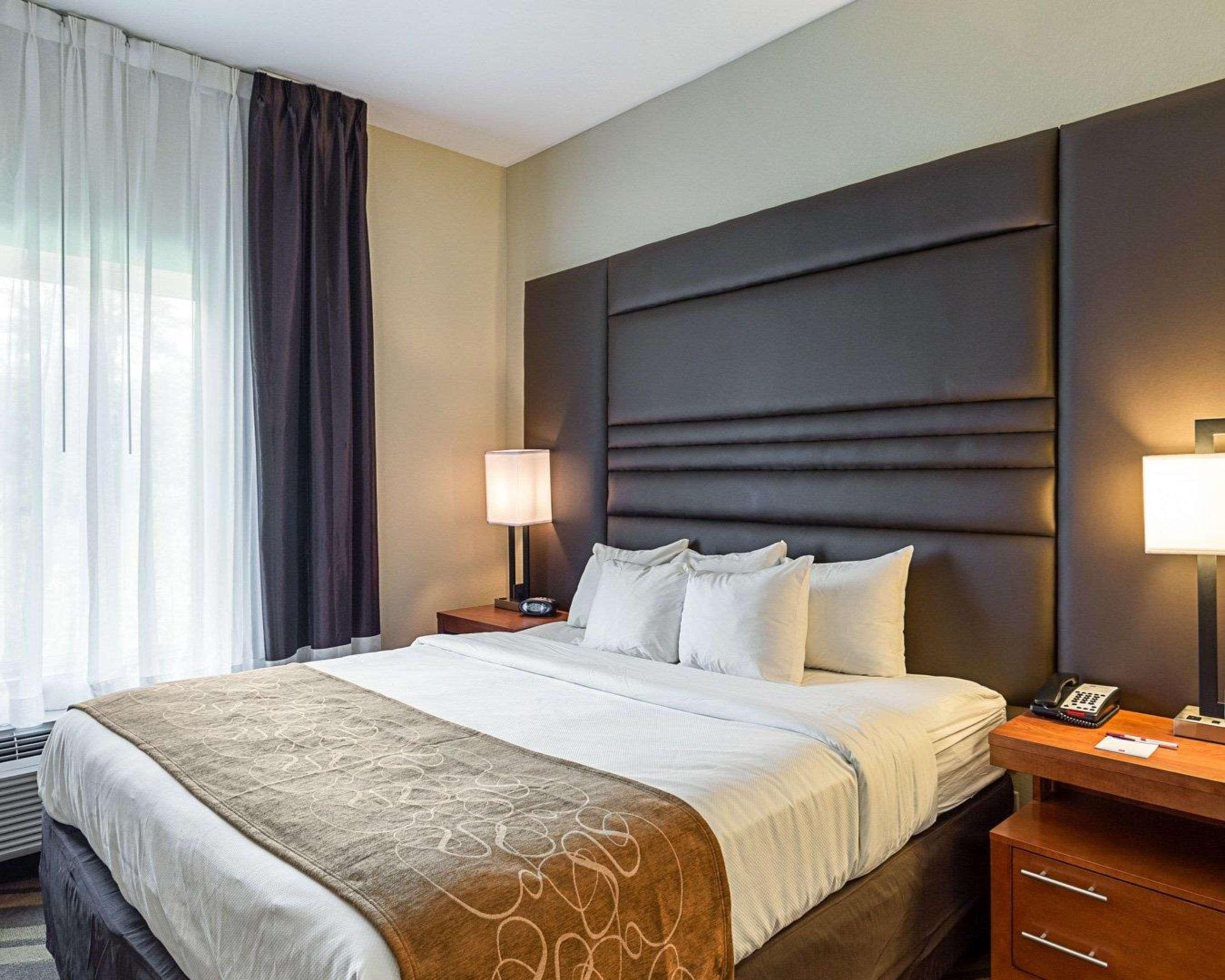 Comfort Suites Near Tanger Outlet Mall Gonzales Ngoại thất bức ảnh