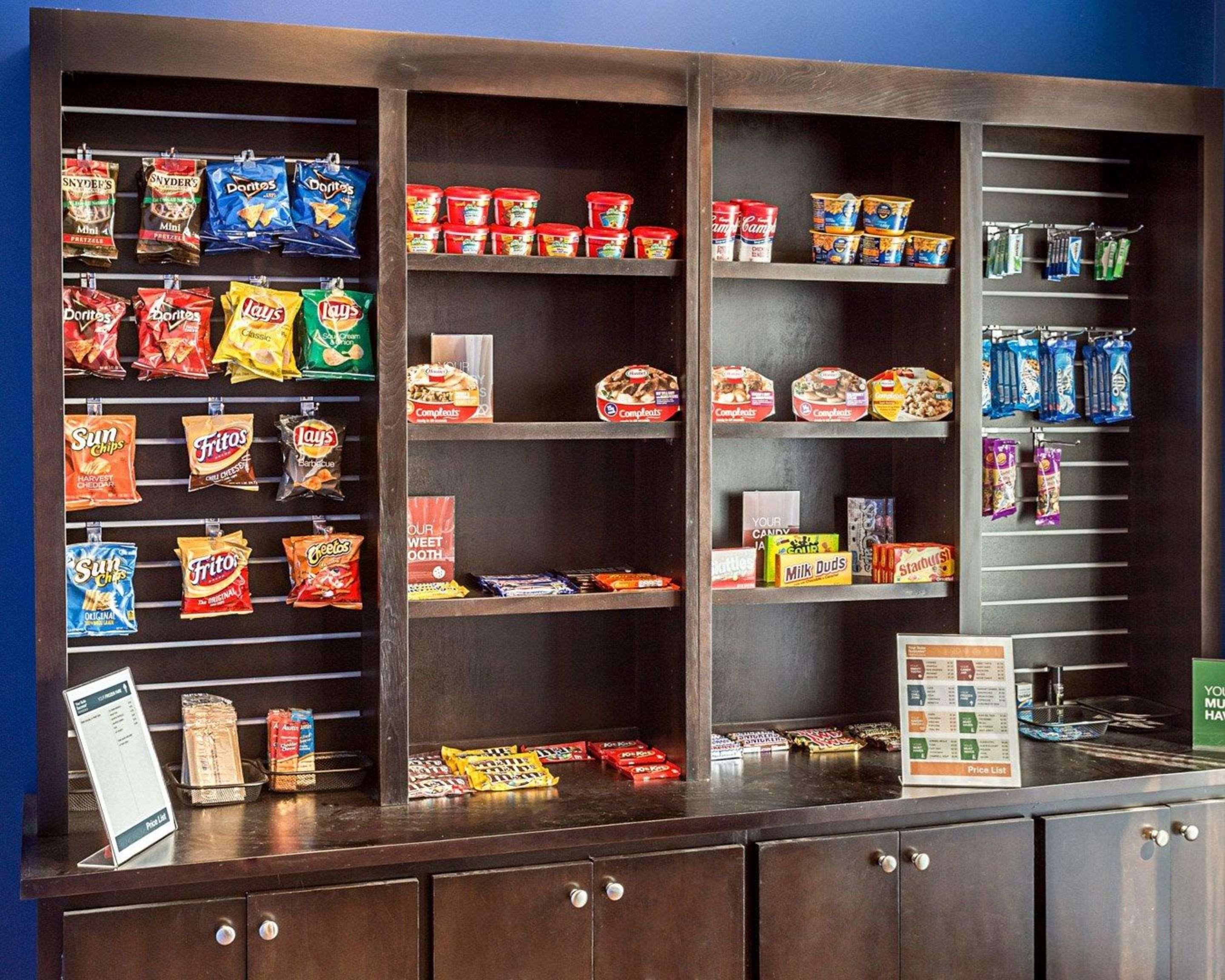 Comfort Suites Near Tanger Outlet Mall Gonzales Ngoại thất bức ảnh