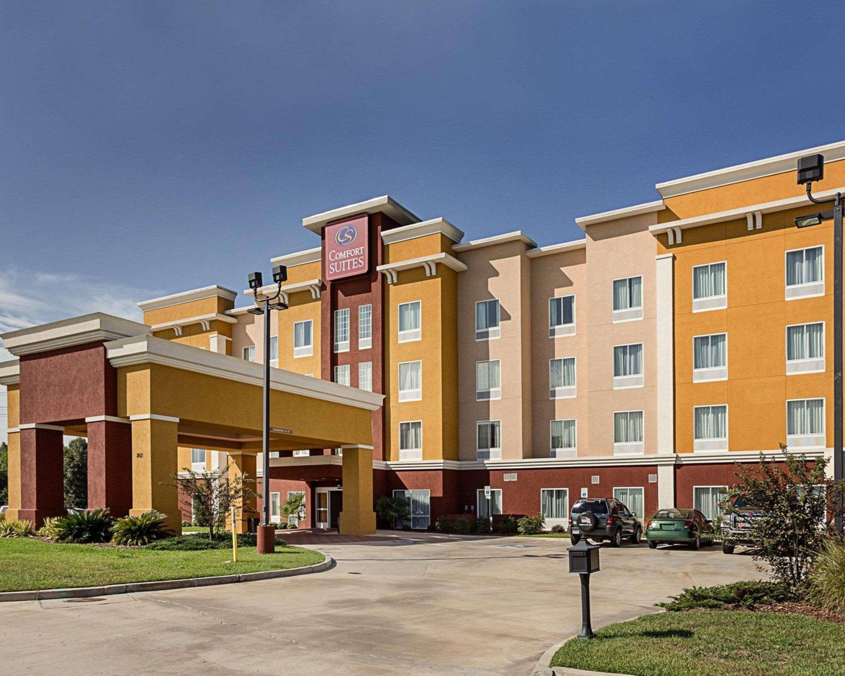 Comfort Suites Near Tanger Outlet Mall Gonzales Ngoại thất bức ảnh