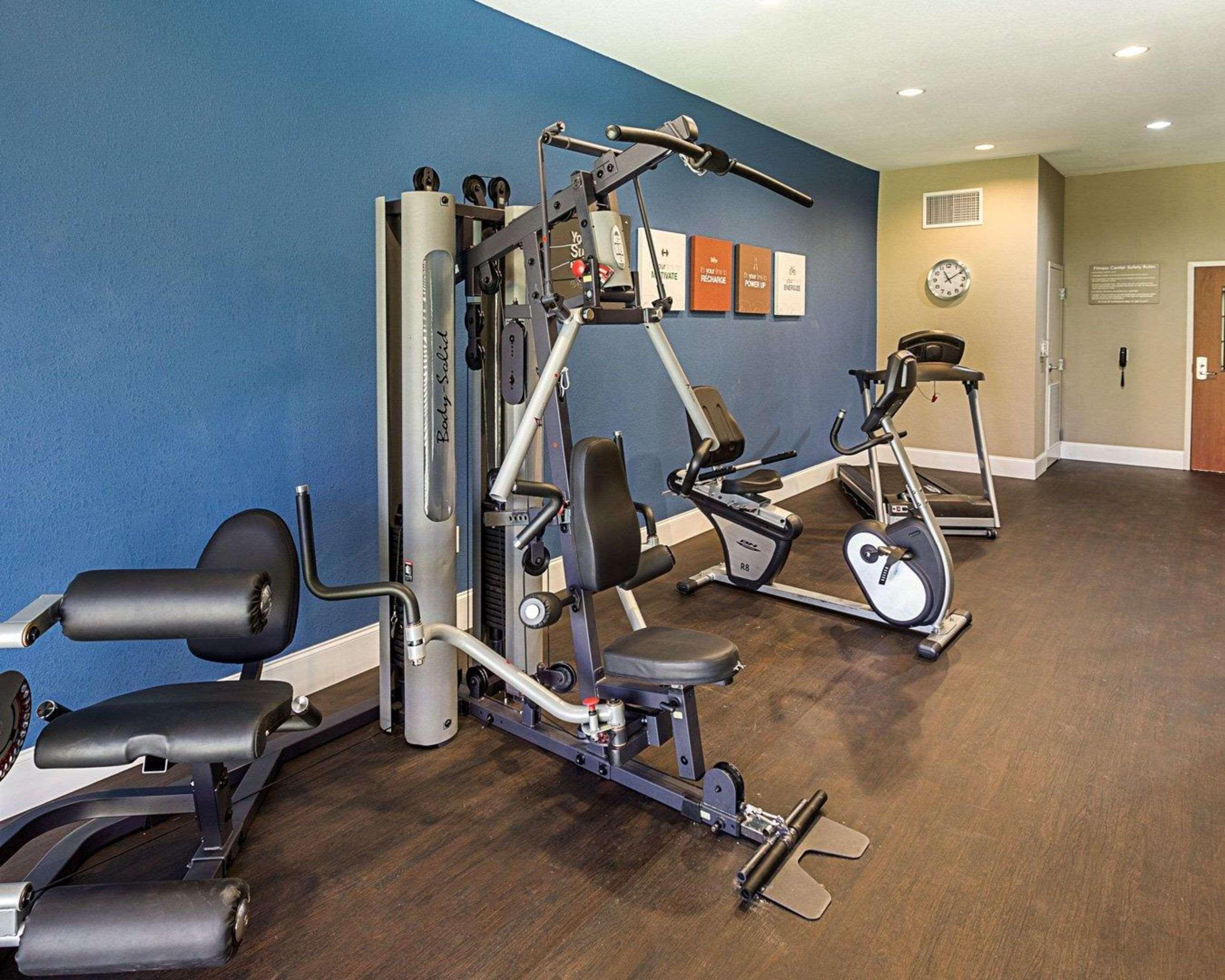 Comfort Suites Near Tanger Outlet Mall Gonzales Ngoại thất bức ảnh