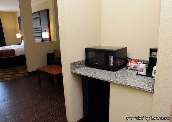 Comfort Suites Near Tanger Outlet Mall Gonzales Ngoại thất bức ảnh