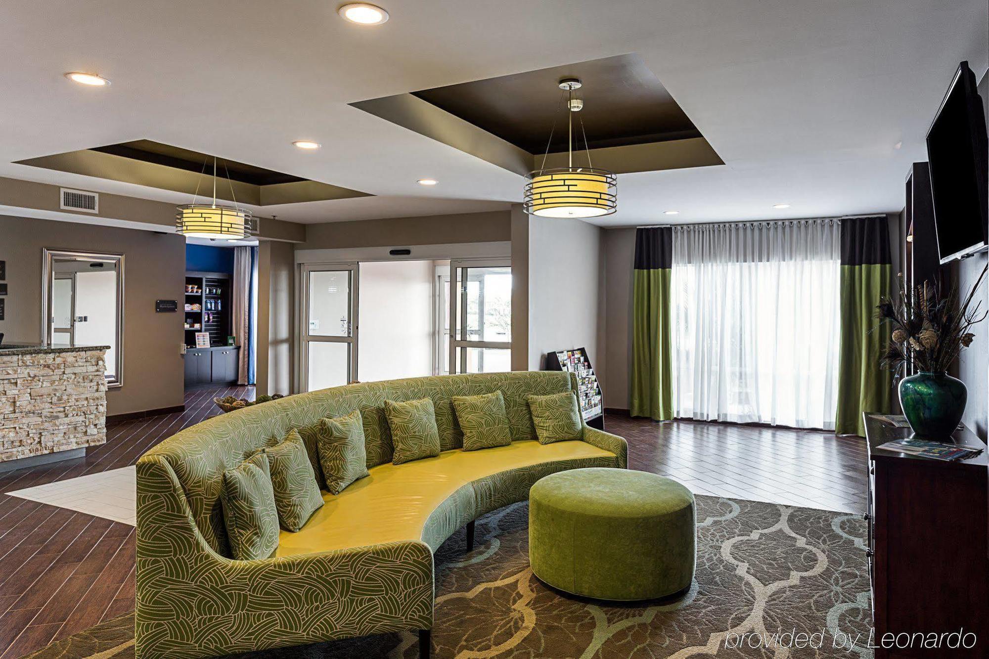 Comfort Suites Near Tanger Outlet Mall Gonzales Ngoại thất bức ảnh
