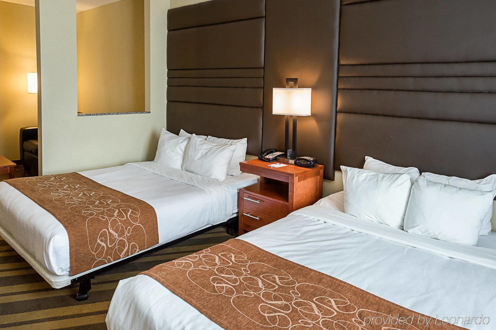 Comfort Suites Near Tanger Outlet Mall Gonzales Ngoại thất bức ảnh