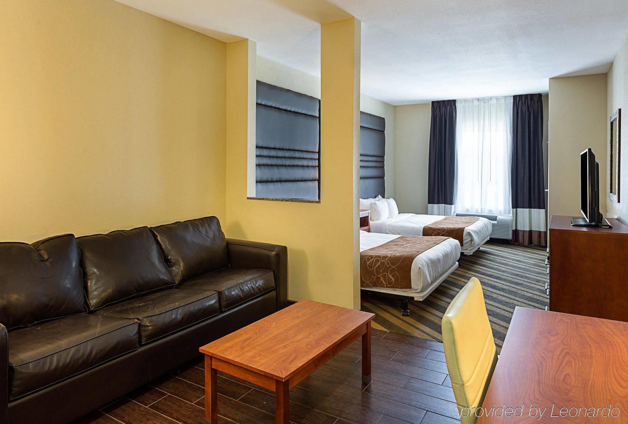 Comfort Suites Near Tanger Outlet Mall Gonzales Ngoại thất bức ảnh